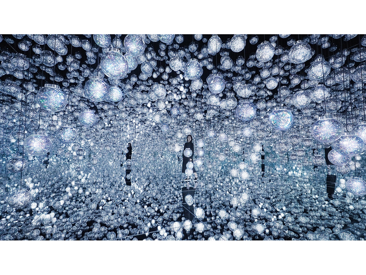 teamLab Borderless: MORI Building DIGITAL ART MUSEUM